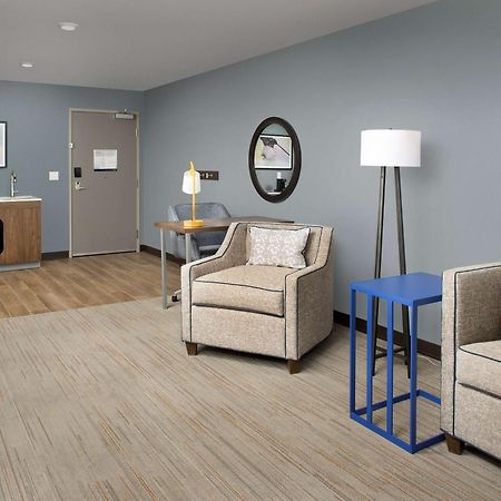 Hampton Inn Warroad, Mn Ngoại thất bức ảnh