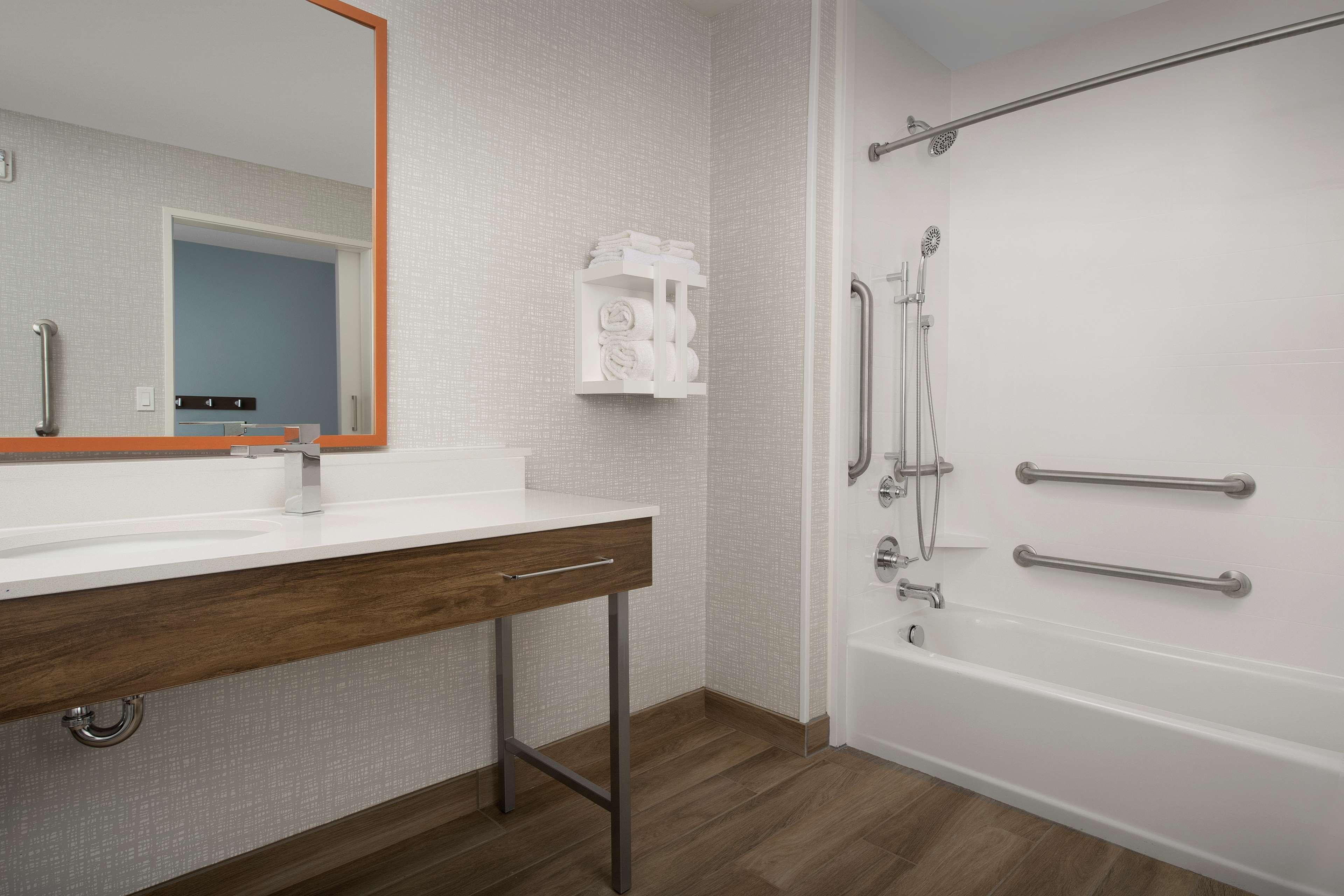 Hampton Inn Warroad, Mn Ngoại thất bức ảnh