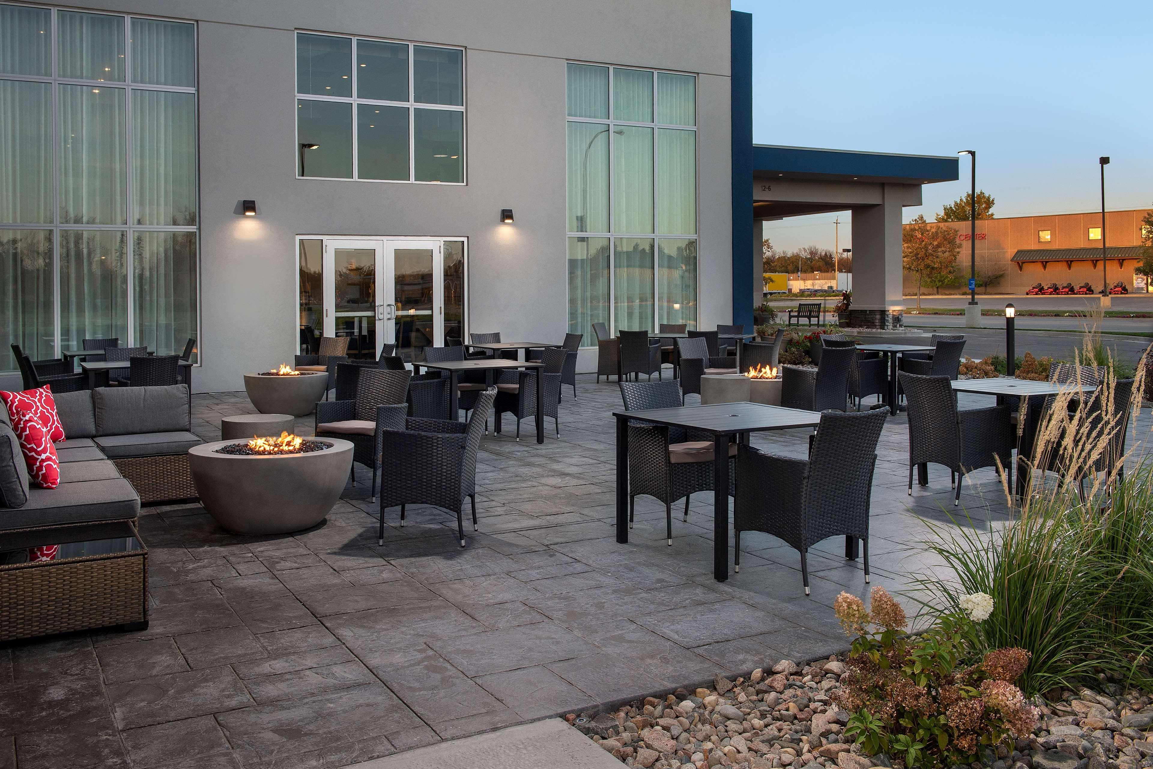 Hampton Inn Warroad, Mn Ngoại thất bức ảnh
